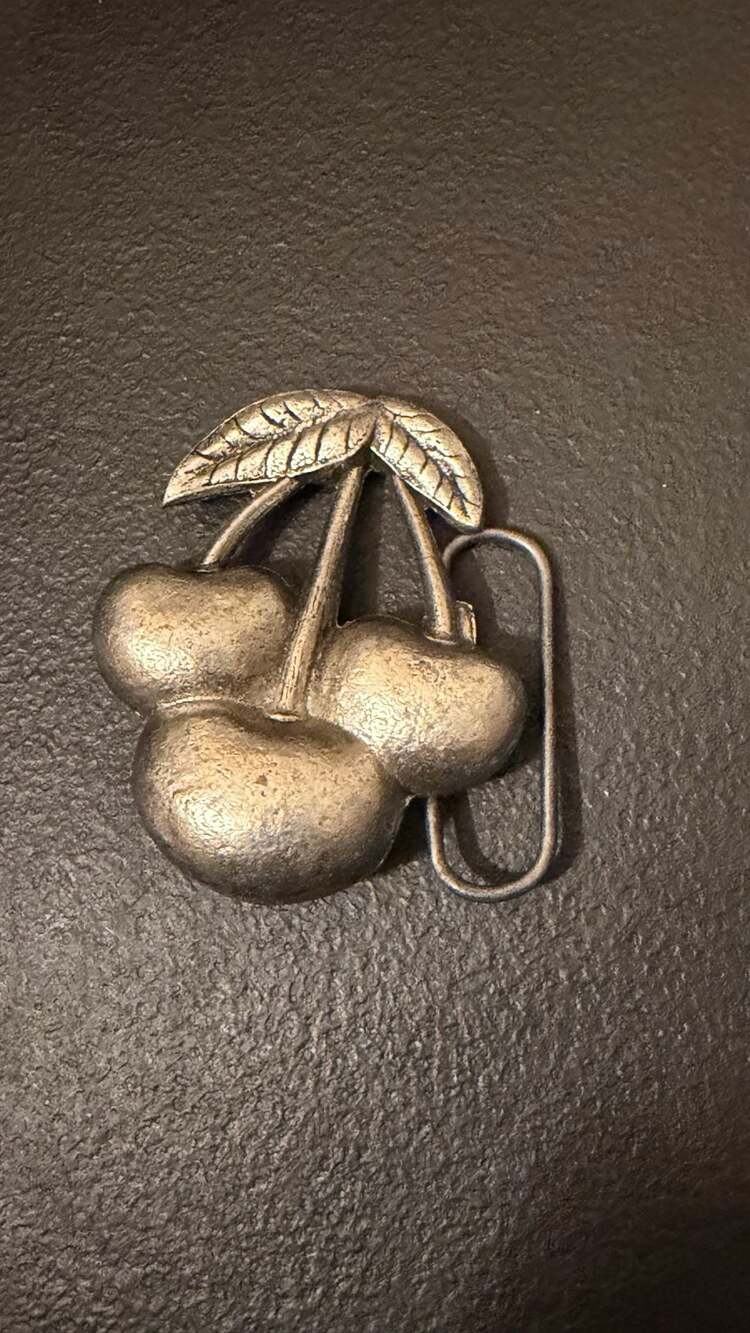 Monster Belt Buckles 2000 Moptown Chicago Cherry Fruit Belt Buckle